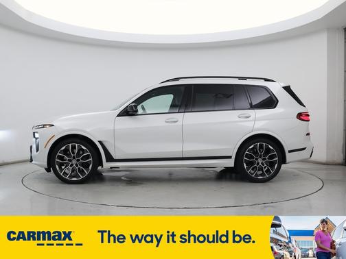 2023 BMW X7 M60