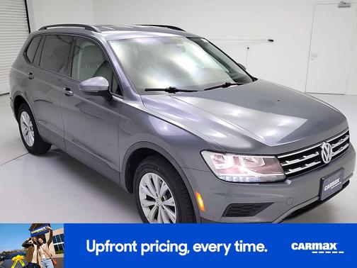 Gray 2018 Volkswagen Tiguan S