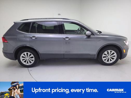 Gray 2018 Volkswagen Tiguan S