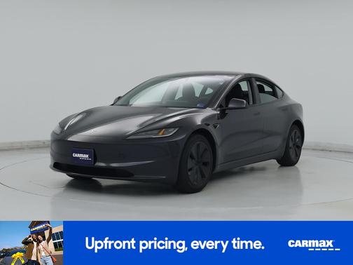 Gray 2024 Tesla Model 3 Long Range