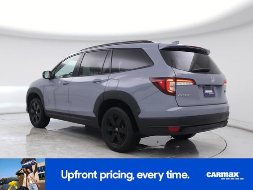 Gray 2022 Honda Pilot Trailsport