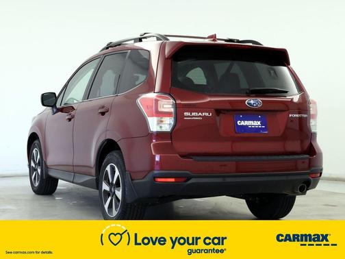 Photo 2 of 28 of 2018 Subaru Forester 2.5i Limited