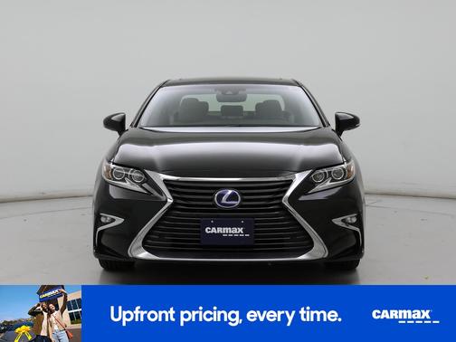 Black 2017 Lexus ES 300h