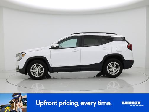 White 2022 GMC Terrain SLE