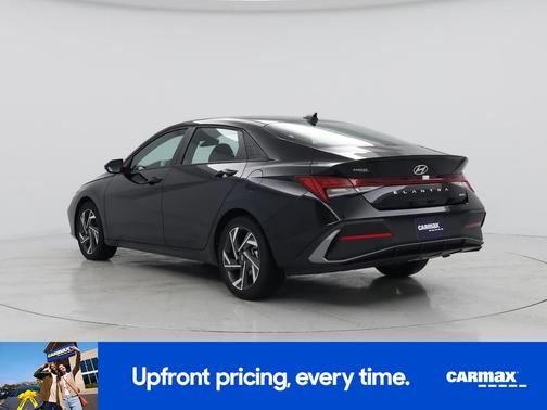 Black 2025 Hyundai ELANTRA HEV SEL Sport