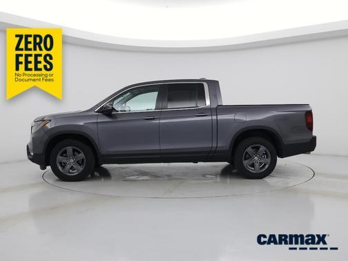 Silver 2023 Honda Ridgeline RTL