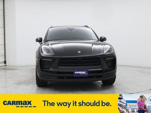 2022 Porsche Macan