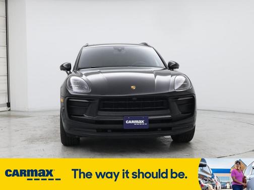 2022 Porsche Macan