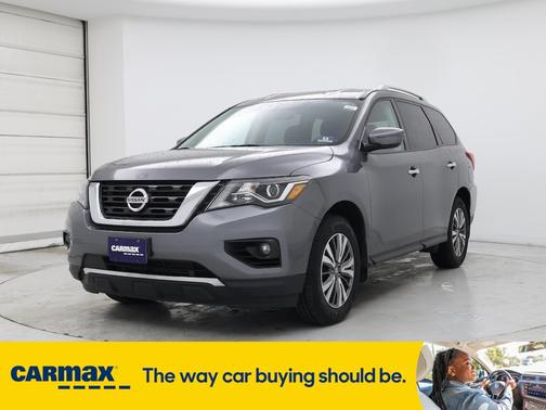 2019 Nissan Pathfinder SV