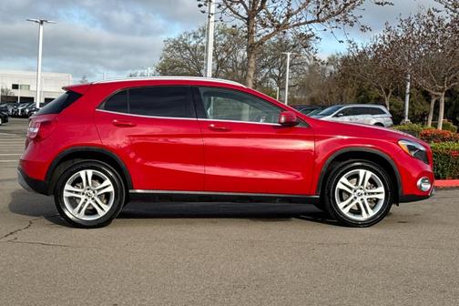 2020 Mercedes-Benz GLA 250 Base