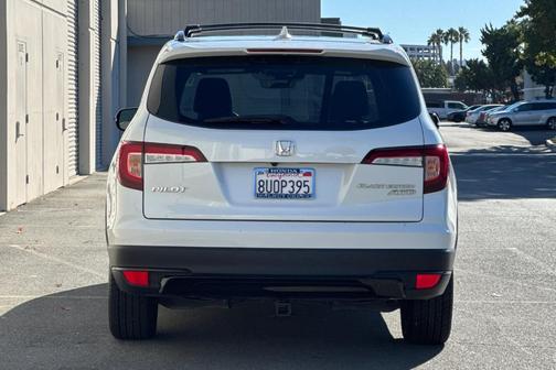2021 Honda Pilot Black Edition