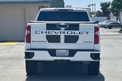 2024 Chevrolet Silverado 1500 Custom