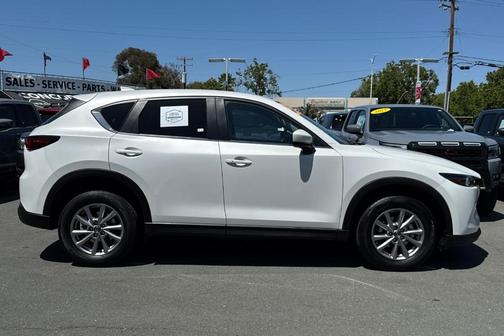 2023 Mazda CX-5 2.5 S Preferred Package