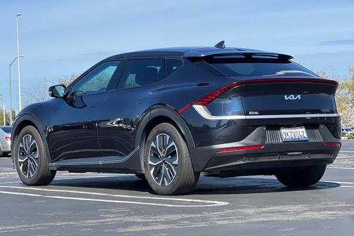 2023 Kia EV6 Light