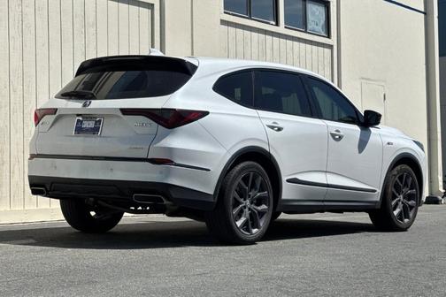 Platinum White Pearl 2022 Acura MDX A-Spec