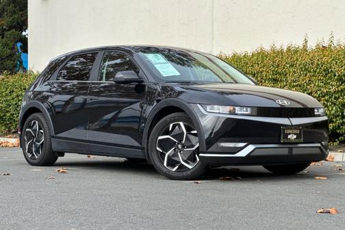2024 Hyundai IONIQ 5 SEL