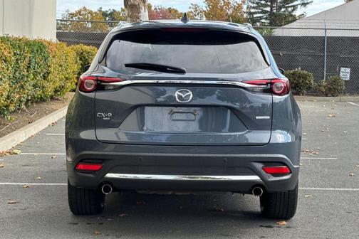 2023 Mazda CX-9 Carbon Edition
