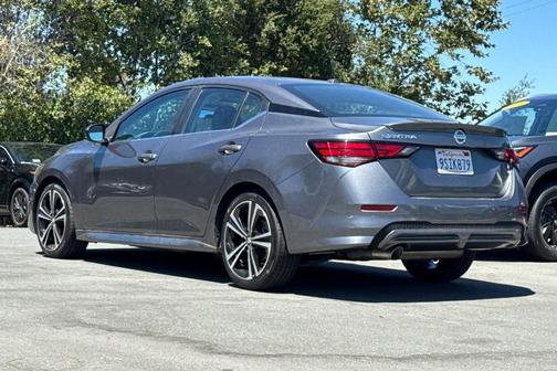 2022 Nissan Sentra SR