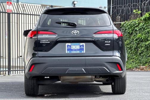 Jet Black 2024 Toyota Corolla Cross XLE
