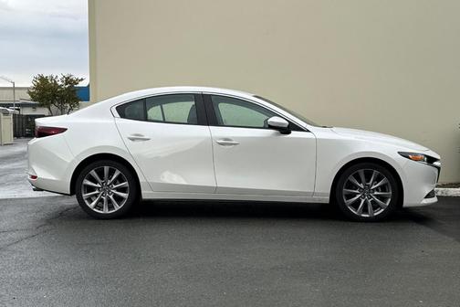 2023 Mazda Mazda3 FWD w/Select Package
