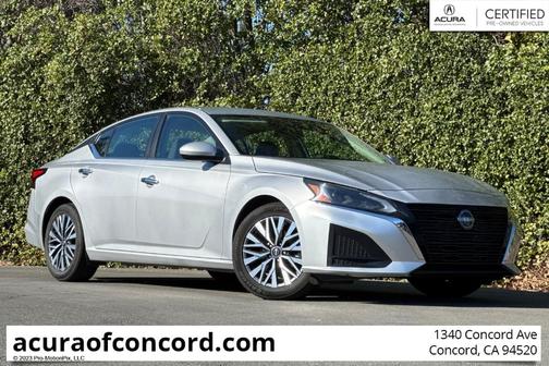 2023 Nissan Altima 2.5 SV