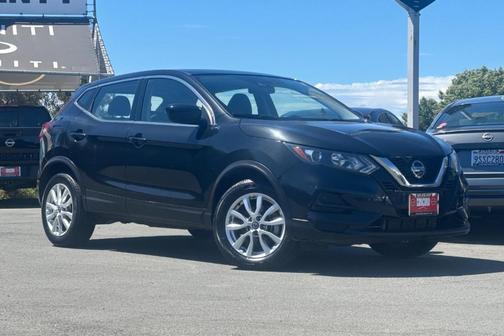 2022 Nissan Rogue Sport S