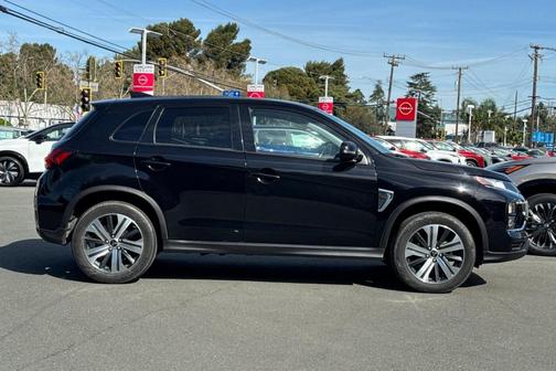 Labrador Black Pearl 2024 Mitsubishi Outlander Sport 2.0 SE