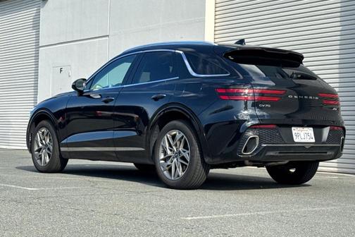 2025 Genesis GV70 2.5T
