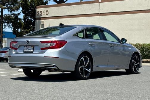 2022 Honda Accord Hybrid Sport