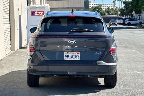 Gray Pearl 2024 Hyundai KONA EV SEL