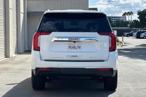 2024 GMC Yukon XL SLT