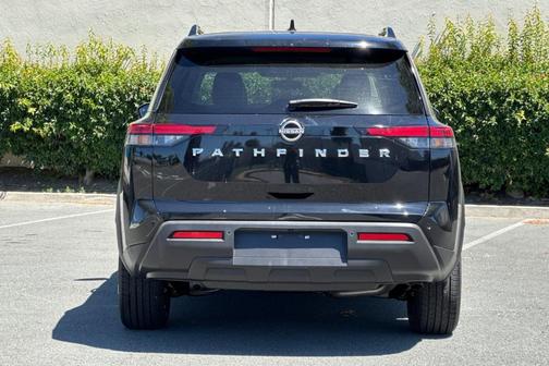 Black 2026 Nissan Pathfinder SV
