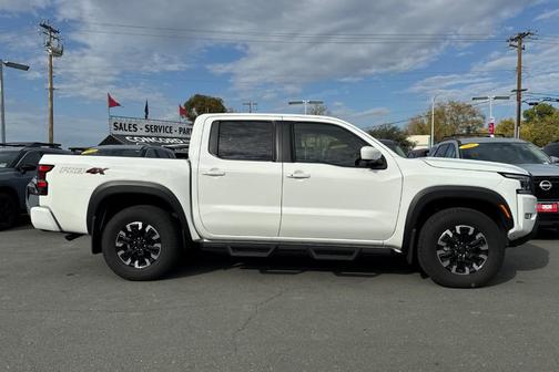 2023 Nissan Frontier PRO-4X