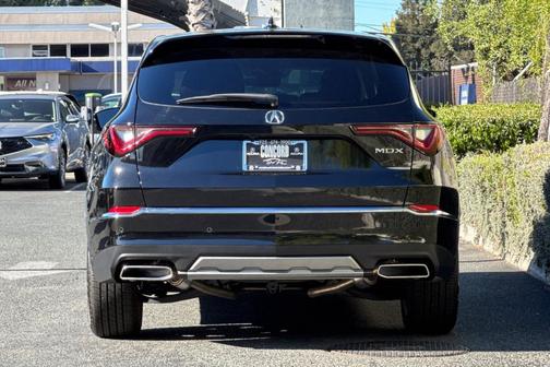 Majestic Black Pearl 2026 Acura MDX Technology Package