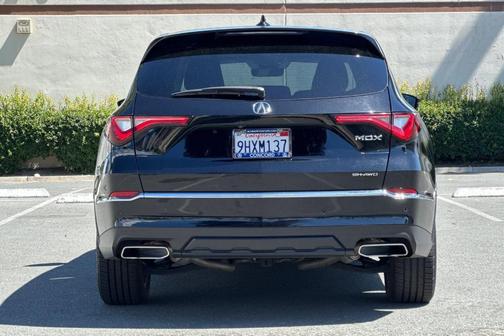 Majestic Black Pearl 2023 Acura MDX Technology
