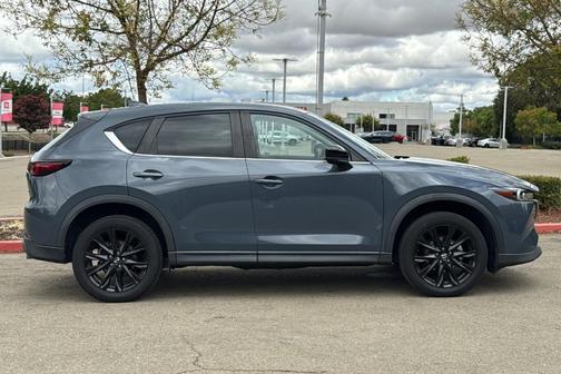 2022 Mazda CX-5 Carbon Edition