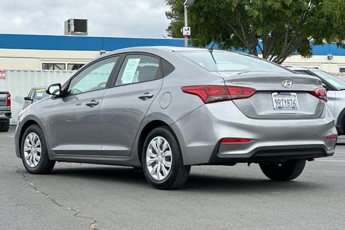 2021 Hyundai Accent SE