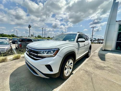 2022 Volkswagen Atlas 3.6L SE w/Technology
