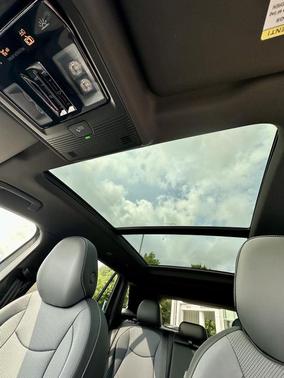 2022 Volkswagen Atlas 3.6L SE w/Technology