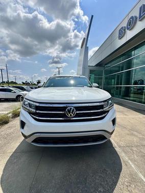 2022 Volkswagen Atlas 3.6L SE w/Technology