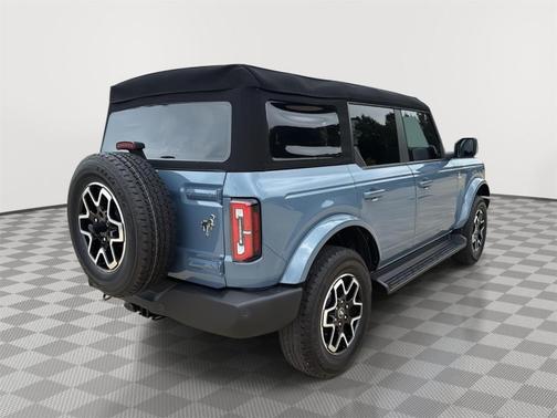 Azure Gray Metallic 2025 Ford Bronco Outer Banks
