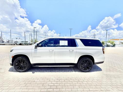 2021 Chevrolet Suburban Premier