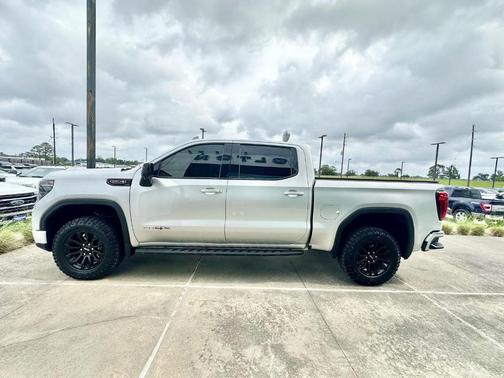 2022 GMC Sierra 1500 AT4X