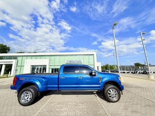 2022 Ford F-350 Platinum