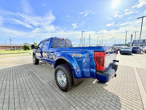 2022 Ford F-350 Platinum