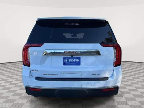2022 GMC Yukon XL SLT