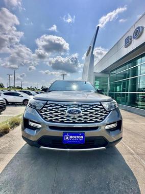 2021 Ford Explorer Platinum