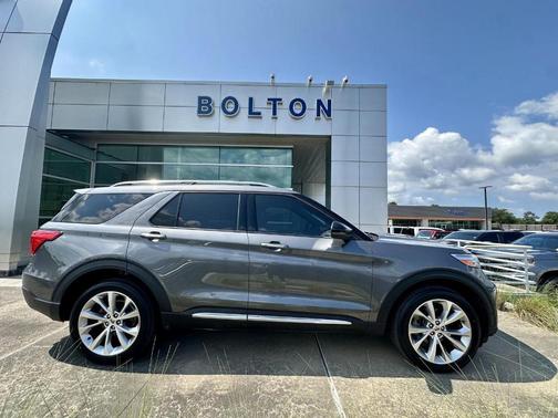 2021 Ford Explorer Platinum