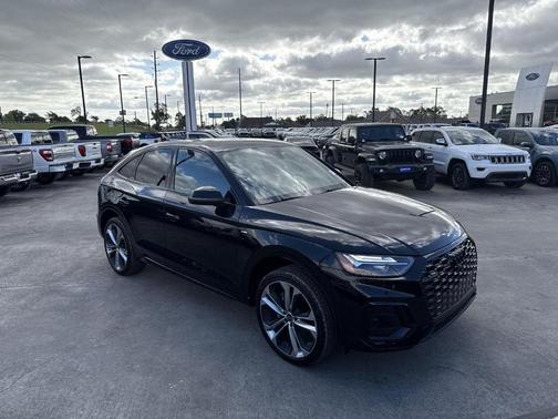 2023 Audi Q5 45 S line Premium Plus