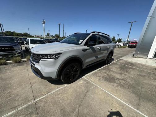2023 Kia Sorento X-Line S